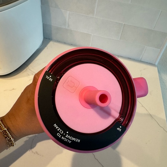 Brumate x krista horton pink checkered tumbler - Picture 5 of 7